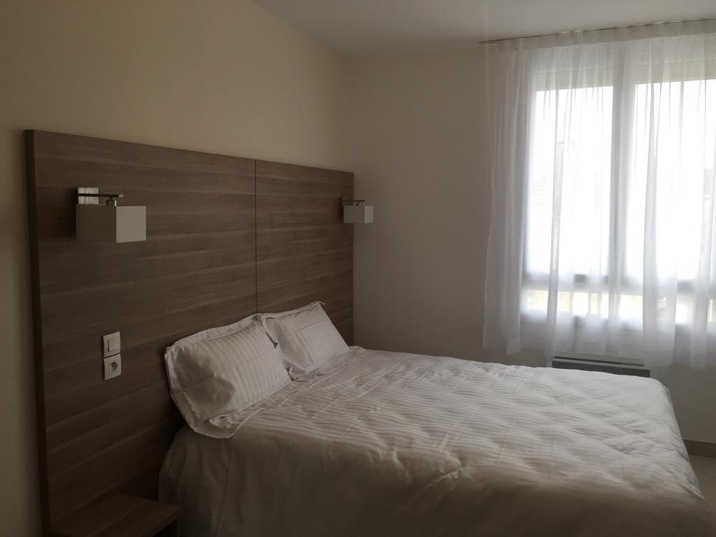 Le Logis Dauphinois 호텔 루시옹 객실 사진
